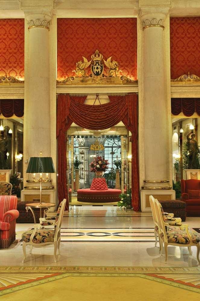 Hotel Avenida Palace Lisboa Екстериор снимка The lobby of the hotel