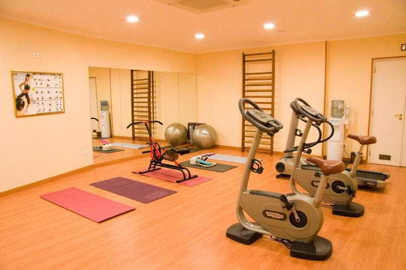 Hotel Avenida Palace Lisboa Екстериор снимка A typical gym